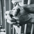 Plus que quelques heures à vivre pour cet homme de 42 ans. Ce soir à 19h il recevra l’injection mortelle, qui le conduira je l’espère, dans un monde meilleur. Je...